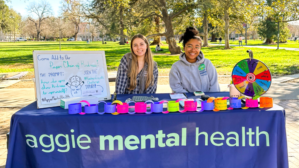 AMH Ambassadors Tabling on the Quad