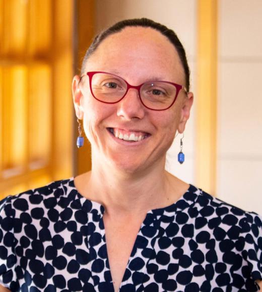 Sara Hawkes