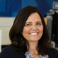 Deb Johnson headshot