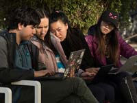 Students-on-laptop