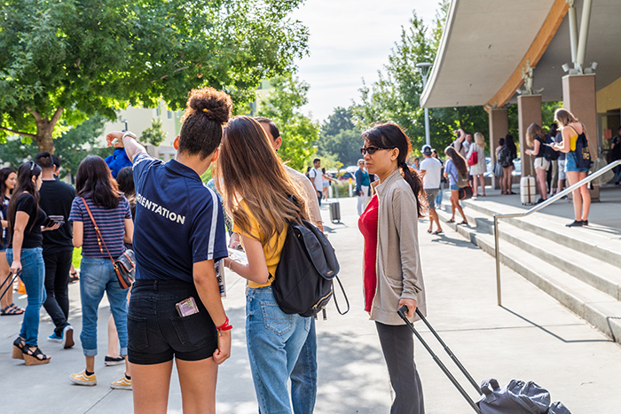 Orientation Leader Hiring | Student Affairs